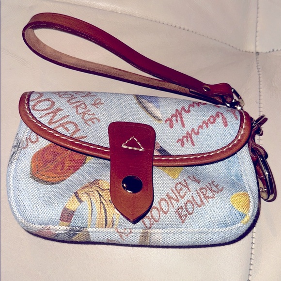 Rare Dooney and Bourke Wristlet- Texas Western Cowboy Boots Print Y2K Designer - Picture 1 of 5